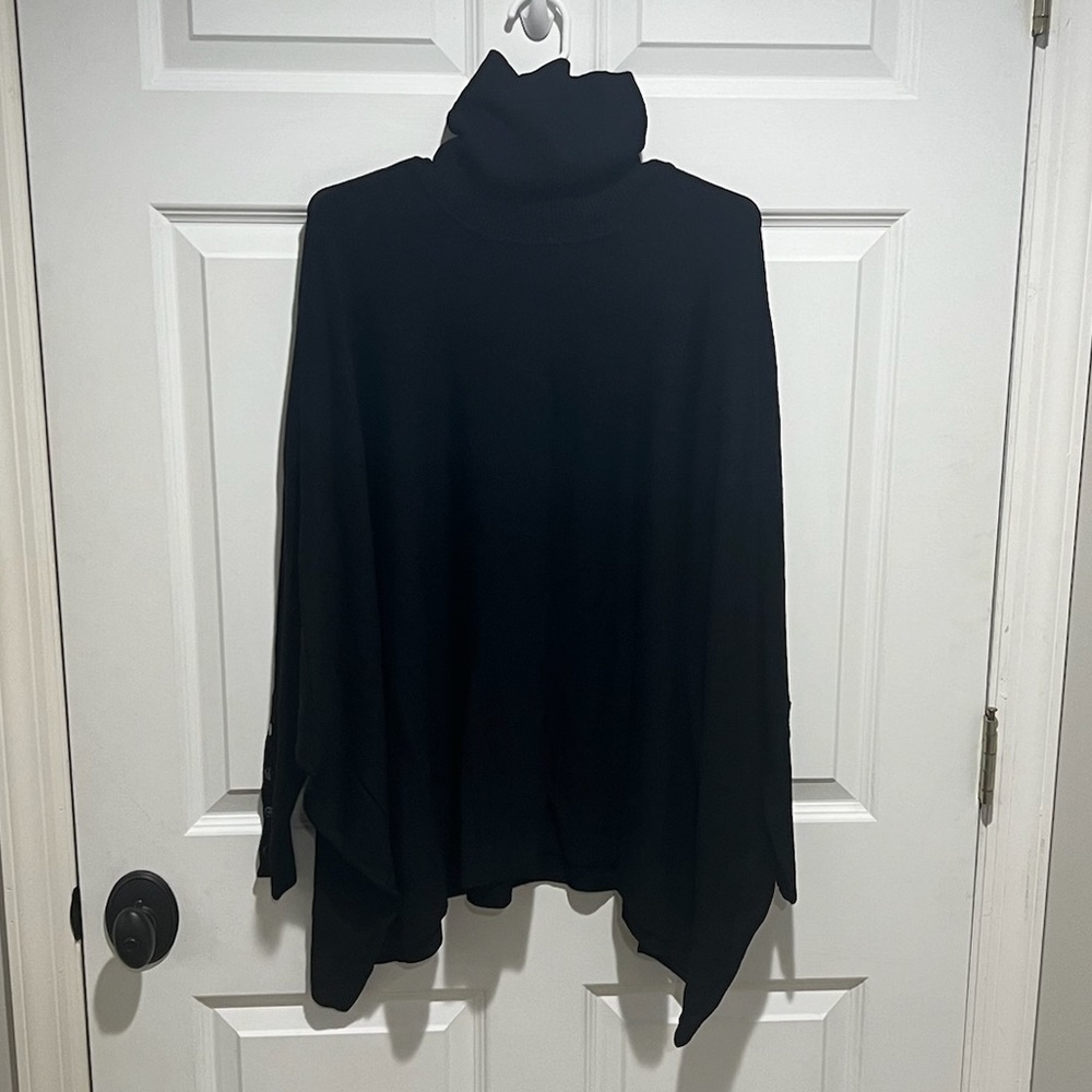 Black Button Sleeve Top